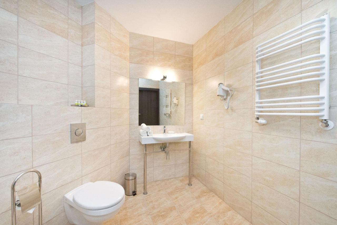 Hotel Bartnik Pszczółki Zewnętrze zdjęcie